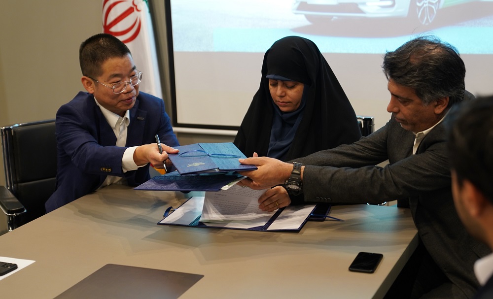 قدم جدید مدیران خودرو برای رهبری بازار خودروهای برقی در ایران