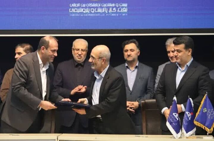 انعقاد قرارداد ۳.۳ میلیون یورو تولید لولههای درز جوش جداری انعقاد قرارداد ۳.۳ میلیون یورو تولید لولههای درز جوش جداری