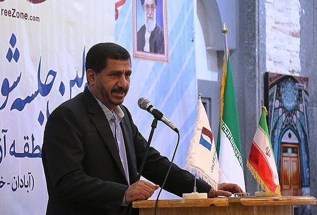تقویت زیرساختهای شهرکهای صنعتی آبادان یک ضرورت است