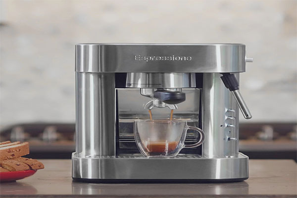 قهوه ساز با جنس استیل ضد زنگ