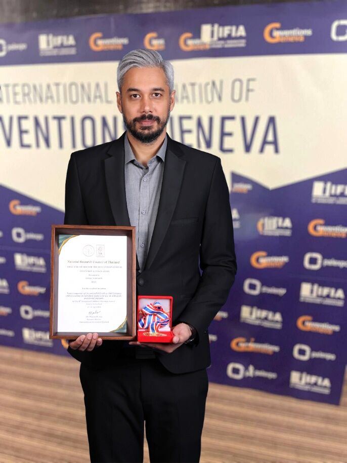 کسب مدال نقره در چهل و نهمین دوره مسابقات بین المللی ژنو سوئیس توسط آقای دکتر اشکان نوری زادهمخترع