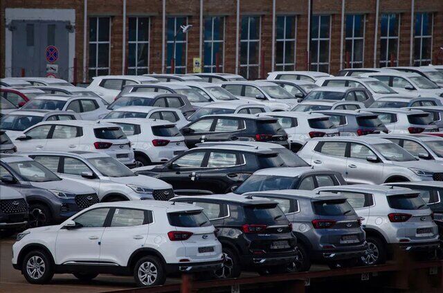 آمار قطعی واردات خودرو در فصل بهار اعلام شد| ۶۹۲۶ دستگاه خودرو سواری وارد کشور شد