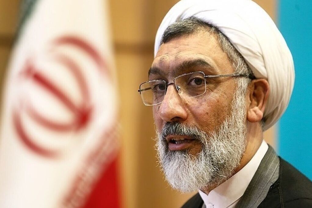 رسمیت دادن به ارز غیر رسمی| ارز دو نرخی وثروت افسانه ای| مشکلات ارزی برای مردم غیر قابل تحمل است|