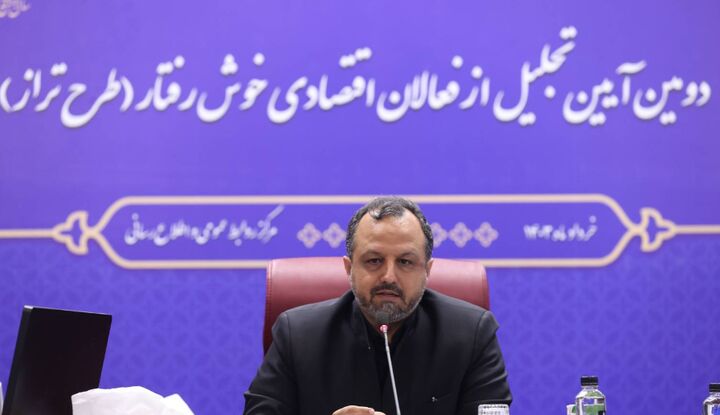 رقم واقعی سرمایهگذاری خارجی در کشور، بیشتر از ۵.۵ میلیارد دلار است رقم واقعی سرمایهگذاری خارجی در کشور، بیشتر از ۵.۵ میلیارد دلار است