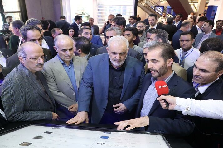 قطعهسازان به همراه خودروسازان در مسیر جهش کیفیت تلاش کنند قطعهسازان به همراه خودروسازان در مسیر جهش کیفیت تلاش کنند