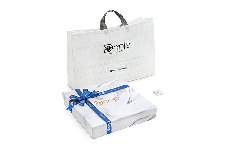 روشهای بسته بندی شیک تابلو طلا برای یک هدیه خاص به دیگران