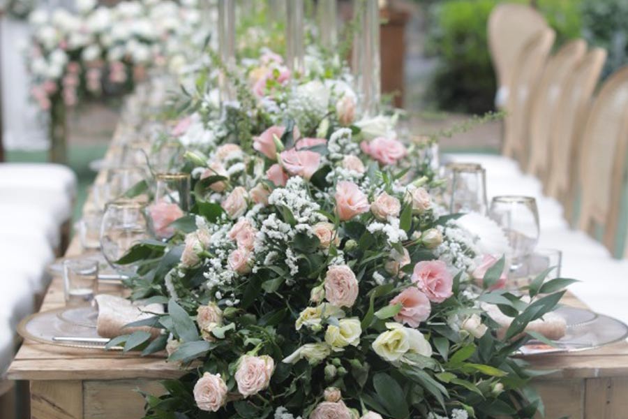 بلوبالونز، مجری تمامی خدمات گل آرایی بله برون، نامزدی، عقد و عروسی