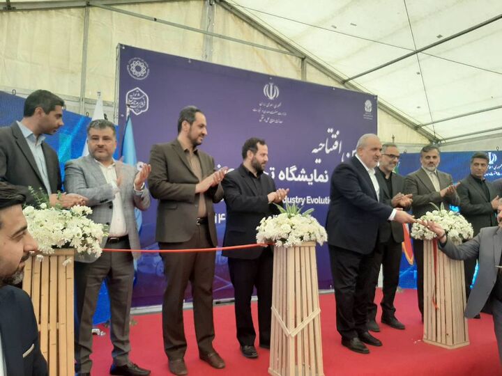 وزارت صمت پاسخگو تعامل چری و ماموت نیست| تحول صنعت خودرو معطوف خودروسازان یا واردات؟ وزارت صمت پاسخگو تعامل چری و ماموت نیست| تحول صنعت خودرو معطوف خودروسازان یا واردات؟