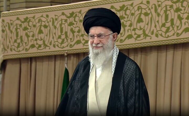 رهبر انقلاب: حکم بازداشت نتانیاهو کافی نیست؛ حکم اعدام این سران جنایتکار باید صادر شود رهبر انقلاب: حکم بازداشت نتانیاهو کافی نیست؛ حکم اعدام این سران جنایتکار باید صادر شود