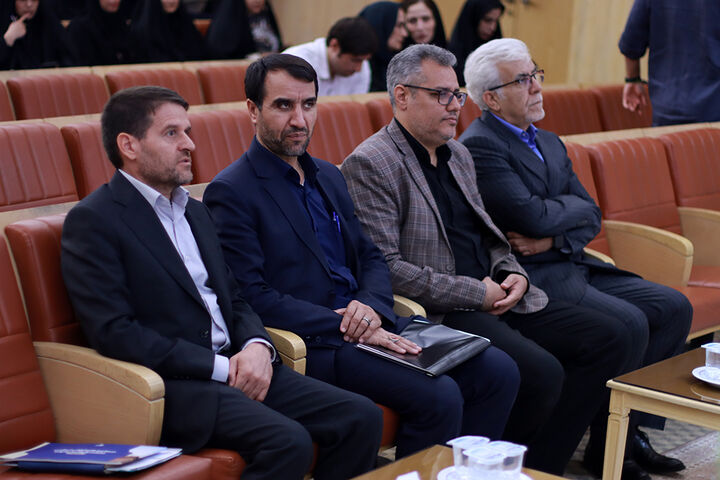 نشست خبری پانزدهمین همایش بین المللی پتروشیمی ایران IPH