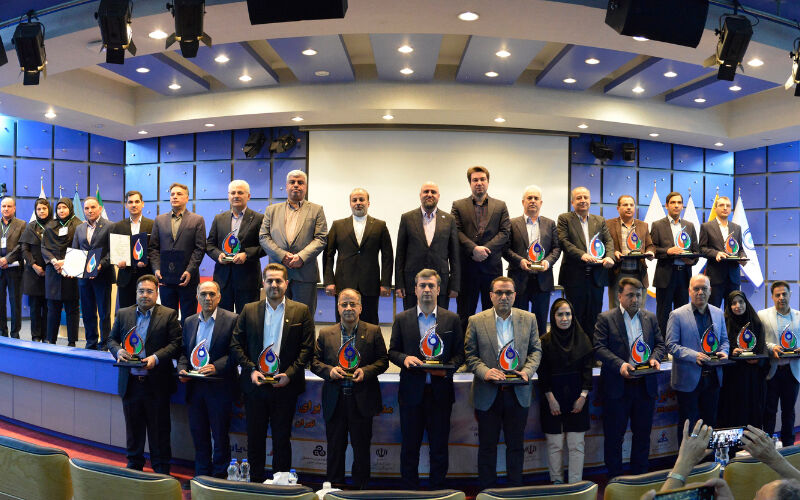 تندیس نقره ای تک ستاره نهمین جایزه ملی مدیریت انرژی به نفت پارس رسید