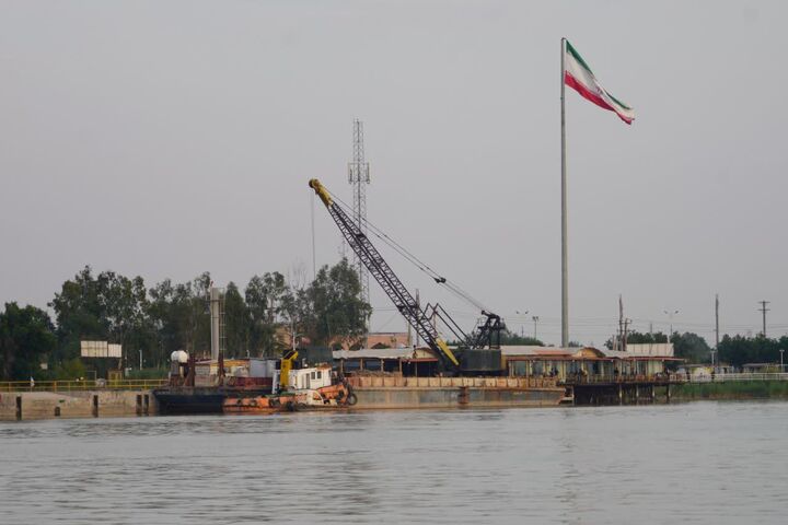 آغاز لایروبی اسکلههای بندر آبادان