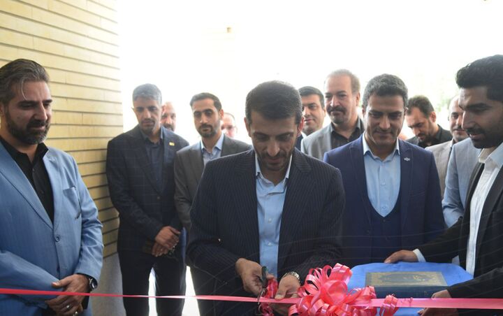 مرکز داده شرکت ایریسا با سرمایهگذاری شرکت فولاد مبارکه افتتاح شد مرکز داده شرکت ایریسا با سرمایهگذاری شرکت فولاد مبارکه افتتاح شد