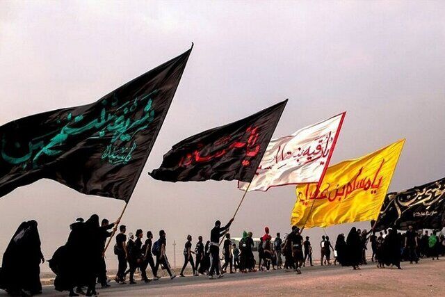 زائران اربعین از خدمات موکب همراه اول در مرز شلمچه بهره مند شدند زائران اربعین از خدمات موکب همراه اول در مرز شلمچه بهره مند شدند