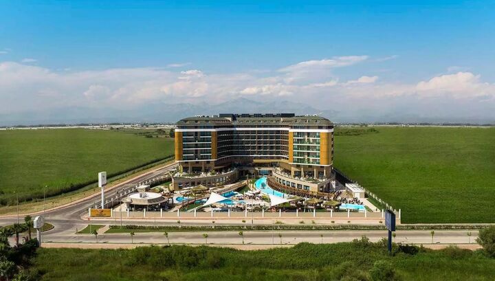 هتل آسکا لارا آنتالیا چه امکاناتی دارد؟ هتل آسکا لارا آنتالیا چه امکاناتی دارد؟