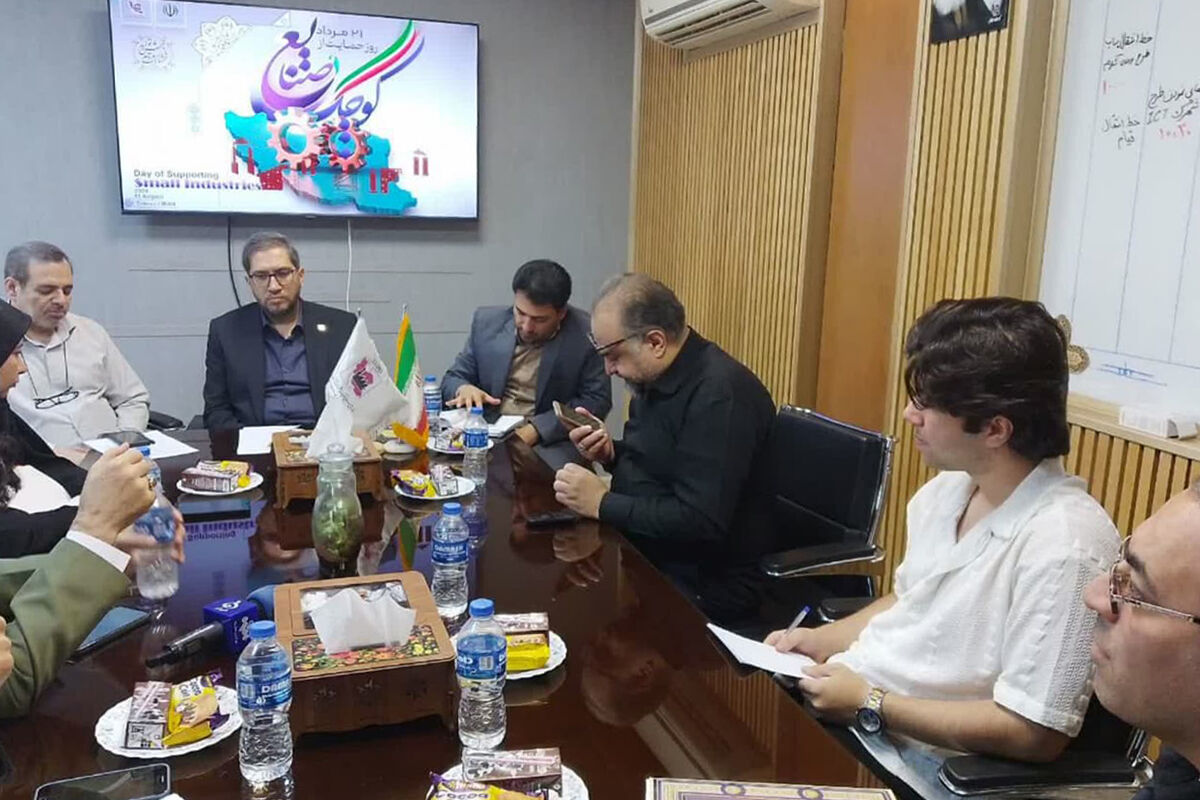 شهرکهای صنعتی قم؛ بهشت سرمایهگذاران| صنعتگران در انتظار افتتاح فرودگاه