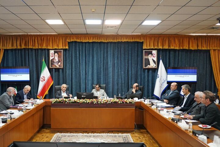 دومین جلسه کمیسیون تخصصی شورای اقتصاد در سال ۱۴۰۳ برگزار شد دومین جلسه کمیسیون تخصصی شورای اقتصاد در سال ۱۴۰۳ برگزار شد