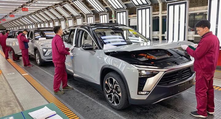 خودروهای کارکرده صفر کیلومتر به صنعت خودرو چین جان داد خودروهای کارکرده صفر کیلومتر به صنعت خودرو چین جان داد