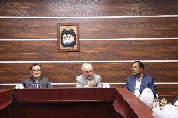 نشست دبیرکل ICC با تشکلهای اقتصادی بخش خصوصی استان یزد نشست دبیرکل ICC با تشکلهای اقتصادی بخش خصوصی استان یزد