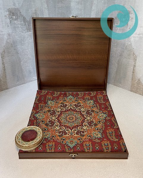 در چه مناسبتهایی باید به کارمندان هدیه سازمانی بدهید