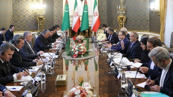 توافق گازی با ترکمنستان اقدامی برای تبدیل ایران به هاب گازی منطقه توافق گازی با ترکمنستان اقدامی برای تبدیل ایران به هاب گازی منطقه