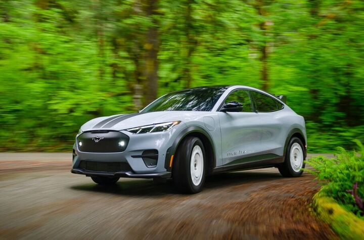 فورد موستانگ مک ای رالی معرفی شد، جایگزین فوکوس RS برای اروپاییها فورد موستانگ مک ای رالی معرفی شد، جایگزین فوکوس RS برای اروپاییها