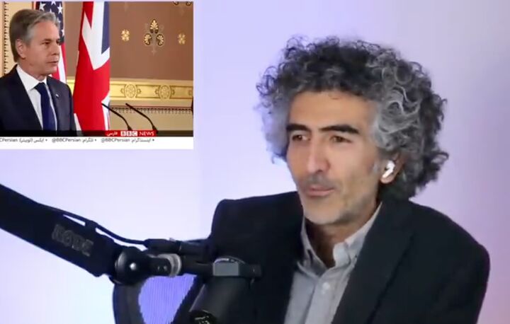 علیزاده: در تاریخ بنویسید که روسیه محتاج موشکهای ایران شد! علیزاده: در تاریخ بنویسید که روسیه محتاج موشکهای ایران شد!