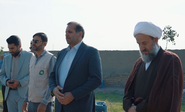 بازدید مدیرعامل بنیاد برکت از طرحهای اشتغالزایی این بنیاد در شهرستانهای قرچک و ورامین بازدید مدیرعامل بنیاد برکت از طرحهای اشتغالزایی این بنیاد در شهرستانهای قرچک و ورامین