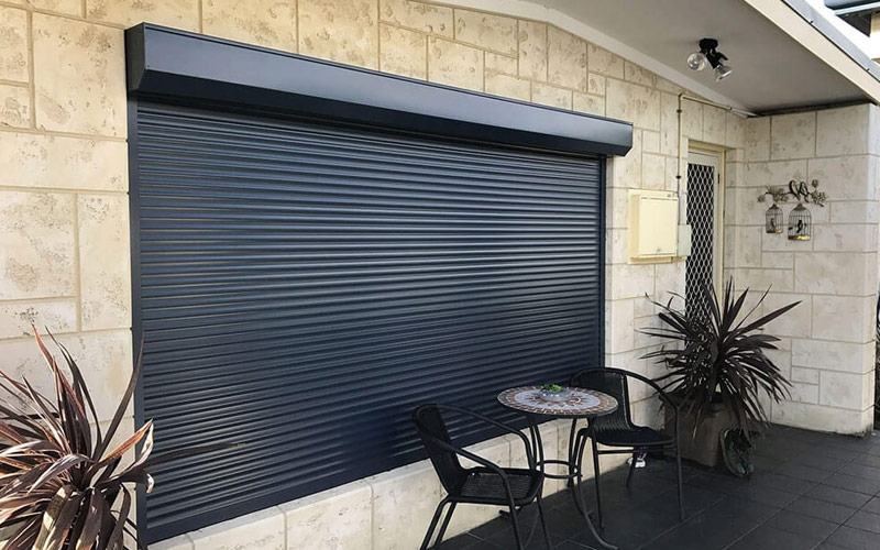 قیمت هر متر مربع کرکره برقی