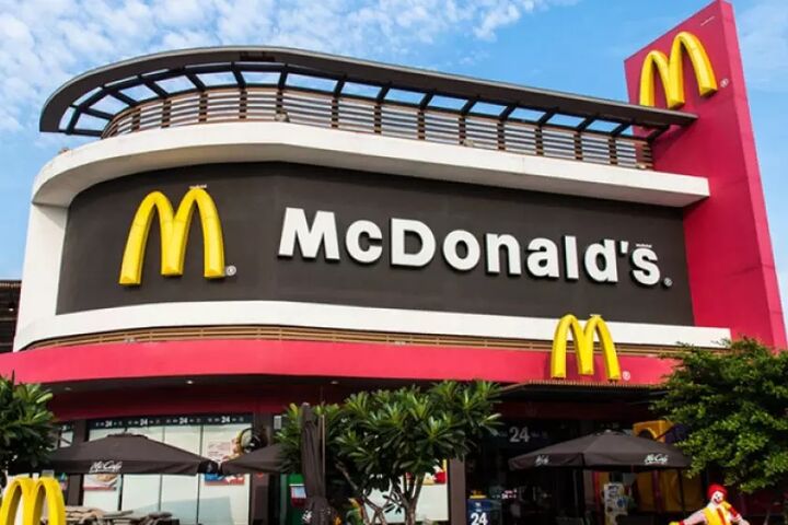 سقوط آزاد سهام همبرگری | مکدونالد به خاک سیاه نشست! سقوط آزاد سهام همبرگری | مکدونالد به خاک سیاه نشست!