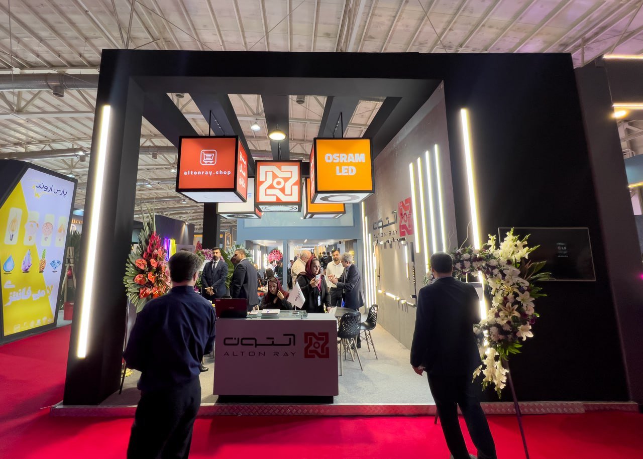 شلوغترین غرفه نمایشگاه صنعت برق در روز اول