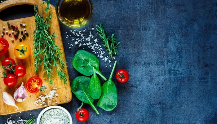 تغذیه سالمندان در طب سنتی