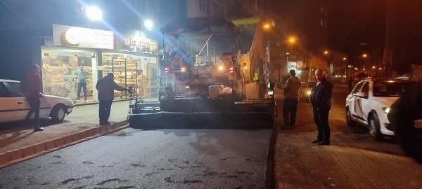 اجرای آسفالت ریزی شبانه خیابان شهید پاشائی اجرای آسفالت ریزی شبانه خیابان شهید پاشائی