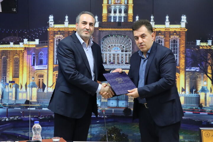 معارفه مدیران جدید شهرداری تبریز انجام شد معارفه مدیران جدید شهرداری تبریز انجام شد