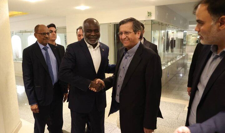 امضای تفاهم ایران و سودان برای گسترش همکاریهای اقتصادی امضای تفاهم ایران و سودان برای گسترش همکاریهای اقتصادی