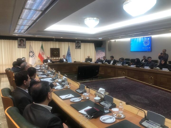 امضای تفاهمنامه همکاری بانک مرکزی و صندوق توسعه ملی با هدف توسعه ابزارهای تامین مالی امضای تفاهمنامه همکاری بانک مرکزی و صندوق توسعه ملی با هدف توسعه ابزارهای تامین مالی