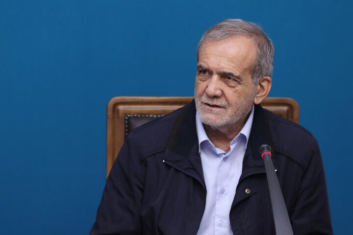 پزشکیان: در مذاکره با آمریکا، آماده توافق در چارچوب مشخصشده هستیم پزشکیان: در مذاکره با آمریکا، آماده توافق در چارچوب مشخصشده هستیم