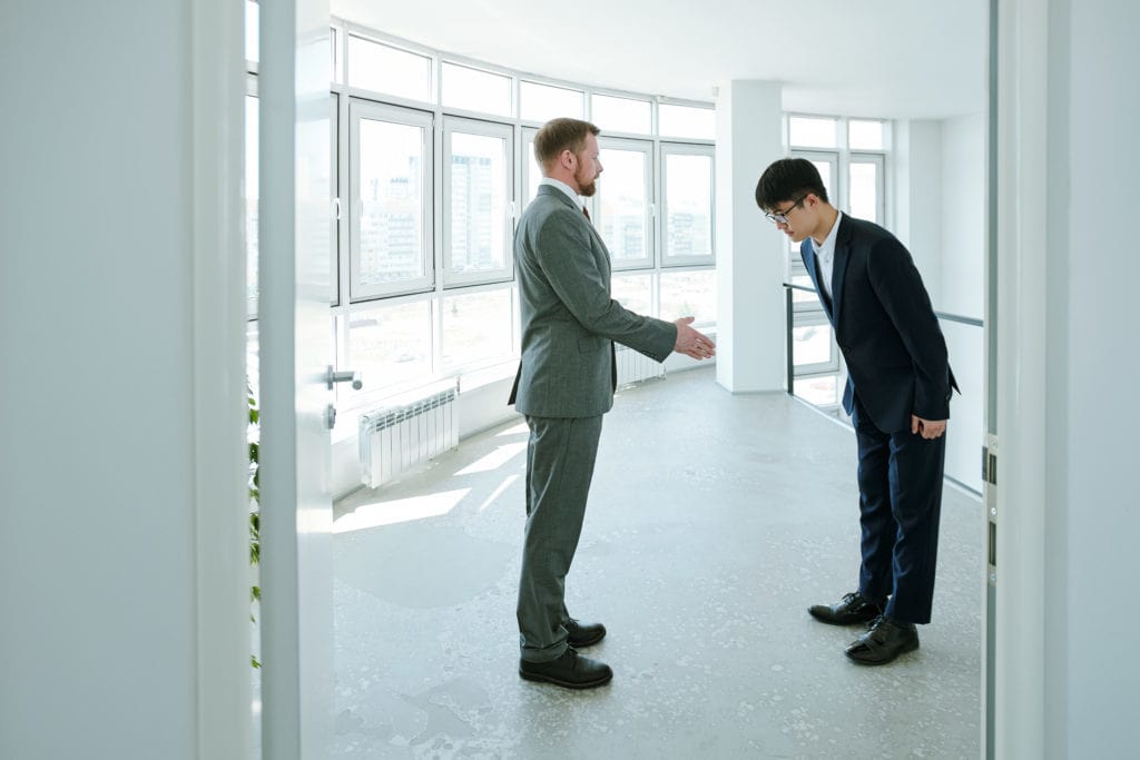 قوانین سخت و عجیب ژاپن؛ با سختگیرانهترین مقررات این کشور آشنا شوید!