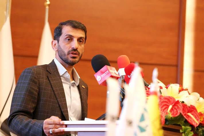 فولاد مبارکه محرک پروژههای ملی کشور است فولاد مبارکه محرک پروژههای ملی کشور است