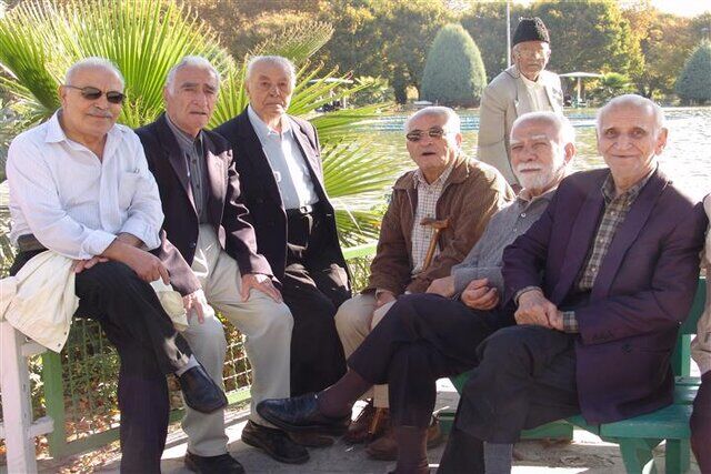 حساب بازنشستگان ۱۰،۰۰۰،۰۰۰ میلیون ریال شارژ شد حساب بازنشستگان ۱۰،۰۰۰،۰۰۰ میلیون ریال شارژ شد