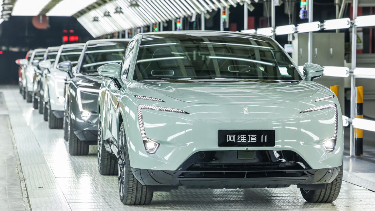 بحران عمیق استراتژیک در صنعت خودرو کشور| الگو برداری از توانمندی چین یا تجارب غرب؟