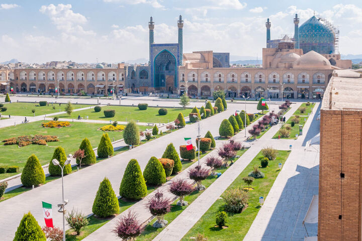 سفری جذاب از تهران به اصفهان؛ تجربهای تاریخی و فرهنگی سفری جذاب از تهران به اصفهان؛ تجربهای تاریخی و فرهنگی