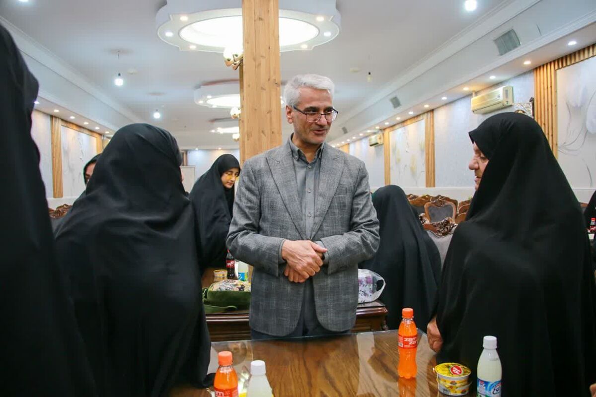 صرفه جویی فقط برای «مردم»| دستگاههای دولتی در رعایت الگوی مصرف پیشگام باشند