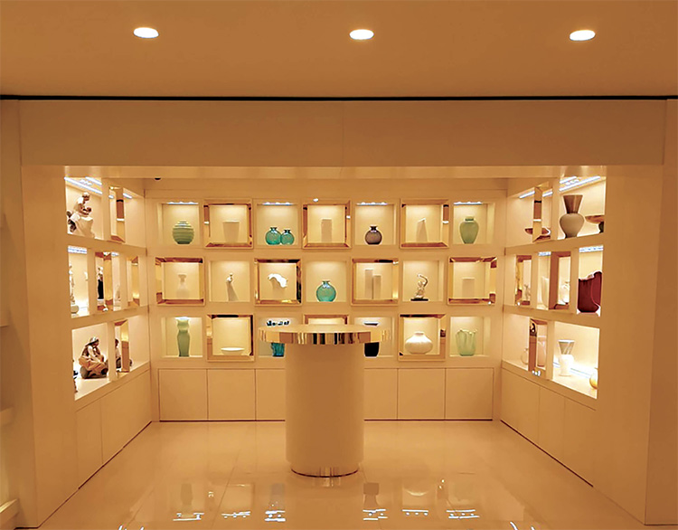 چرا مشتریان، با نور مناسب بیشتر خرید میکنند؟ واقعیتی که فروشگاهها نادیده میگیرند!