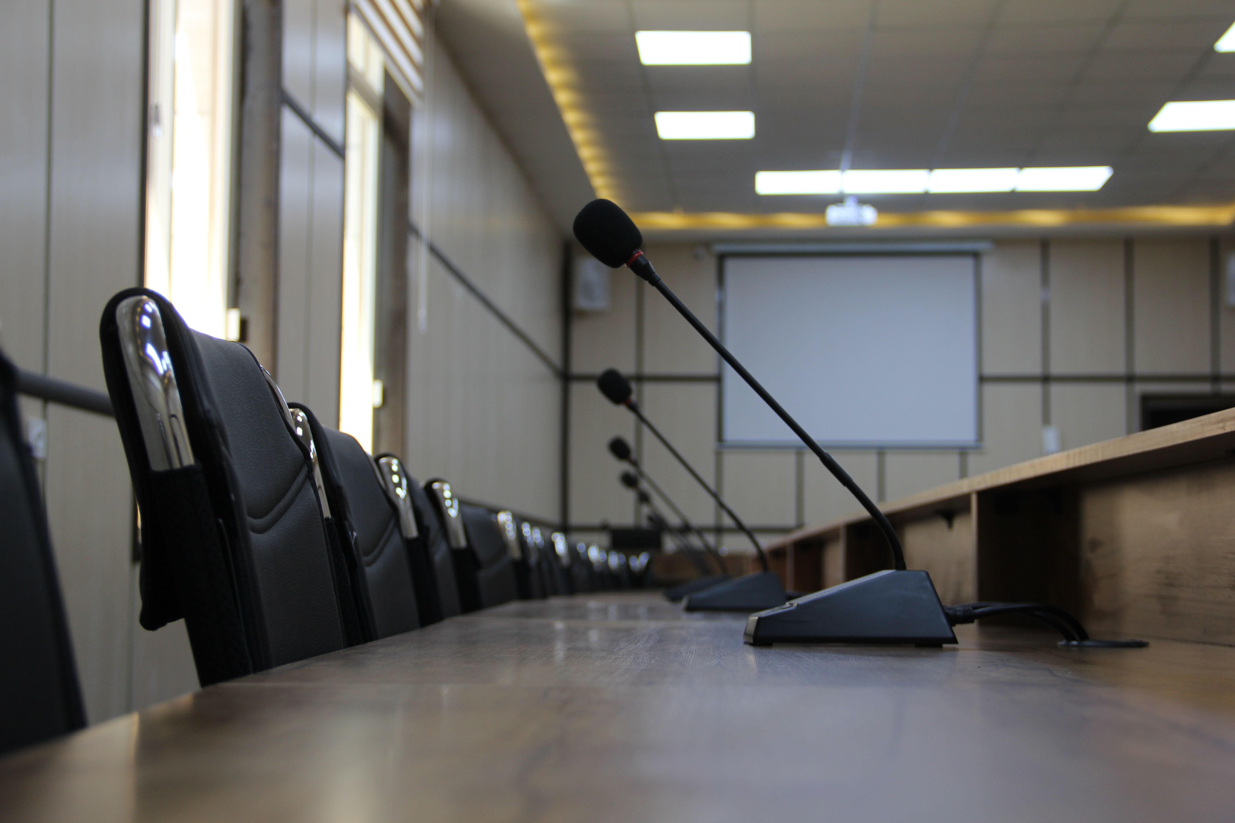 سیستمهای کنفرانس صامع کیفیت نوآوری و تجربهای ایرانی