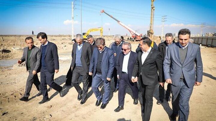 ذاکری: قطارهای حومهای باید گسترش یابد ذاکری: قطارهای حومهای باید گسترش یابد