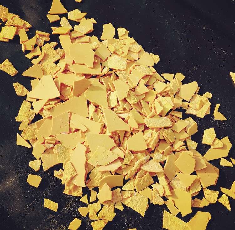 سدیم سولفید چیست؟ مزایا و معایب و کاربرد آن