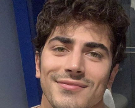 کمترین هزینه کاشت ابرو چقدر است و چطور میتوان آن را کاهش داد ؟