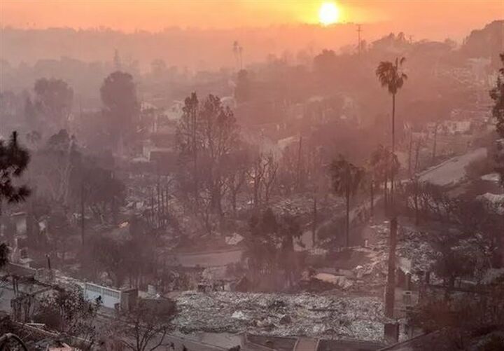 اروپا هم درگیر خسارت ۲۷۵ میلیارد دلاری آتشسوزی کالیفرنیا شد اروپا هم درگیر خسارت ۲۷۵ میلیارد دلاری آتشسوزی کالیفرنیا شد