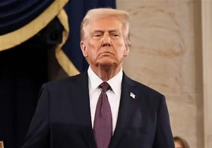 ادعای رویترز: دونالد ترامپ روز سهشنبه فرمان «فشار حداکثری» علیه ایران را امضا میکند ادعای رویترز: دونالد ترامپ روز سهشنبه فرمان «فشار حداکثری» علیه ایران را امضا میکند